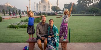 10 AMAZING FAMILY TRAVEL BLOGS TO FOLLOW IN 2022