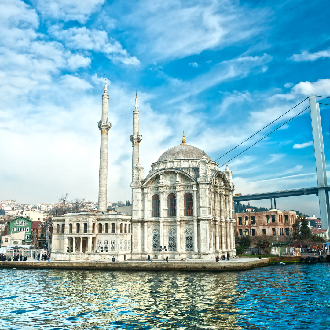 Explore to the visit in Istanbul, Turkey - Toliday Trip