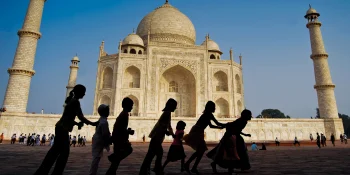 Taj Mahal for Kids: Family-Friendly Activities and Tours